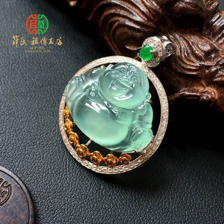 纯净玻璃种青色翡翠佛